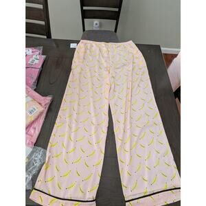NWT Room Service Gabriella Woven Pj Set In Banana Split - Banana Split  size S